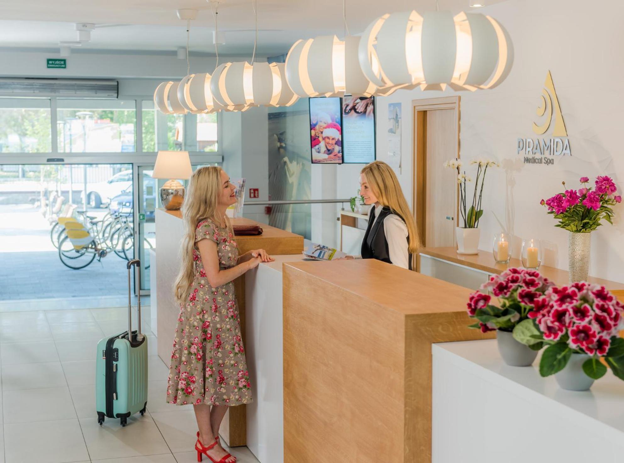 Piramida Medical Spa Mrzezyno Exterior photo